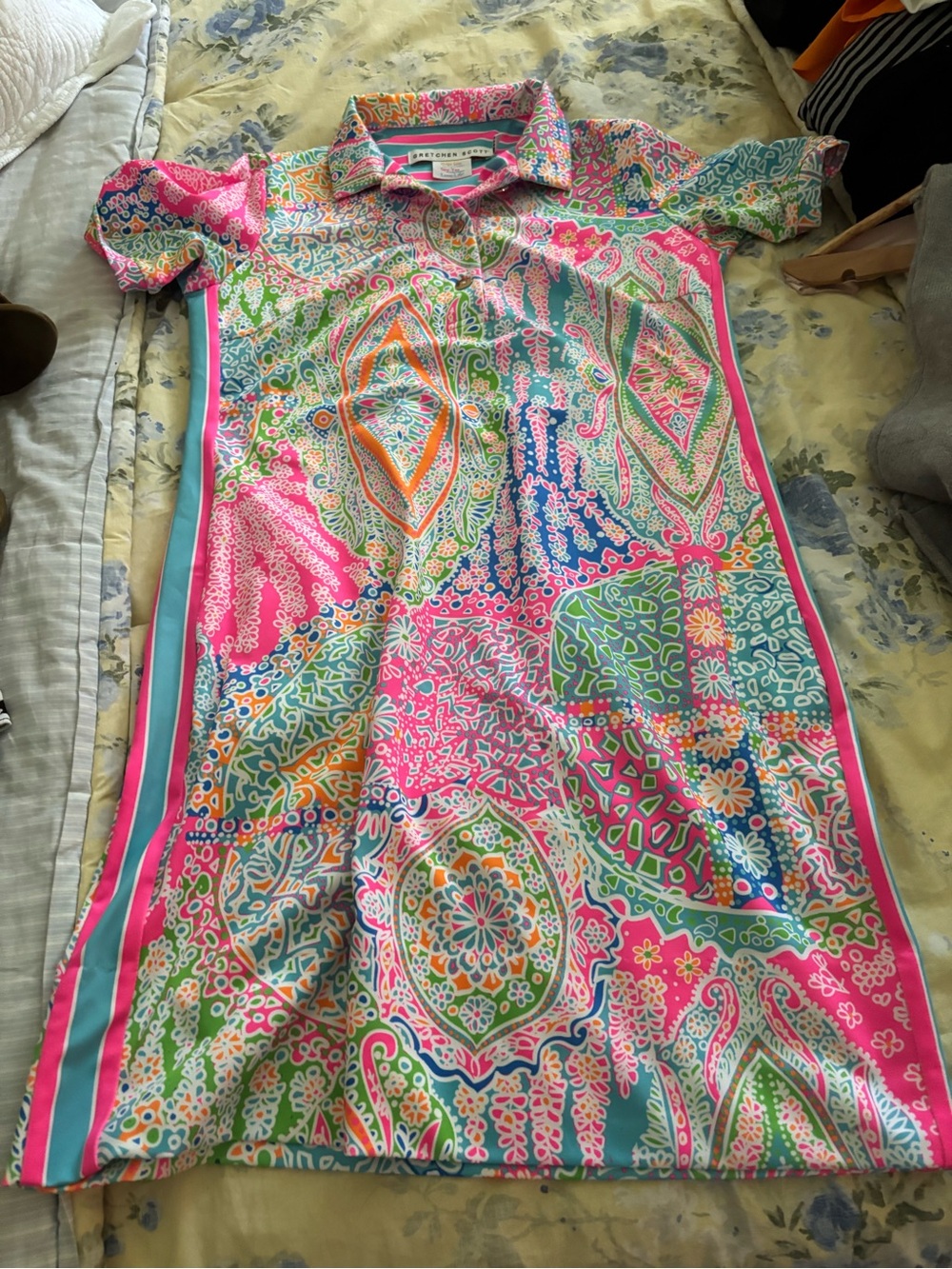 Colorful Paisley Shift Dress - Multicolor